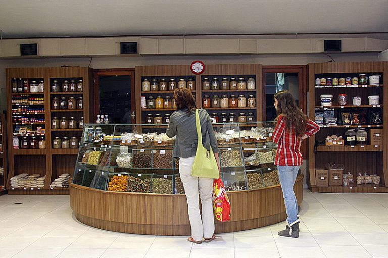 TIENDAS: el intermediario entre el éxito o fracaso del producto