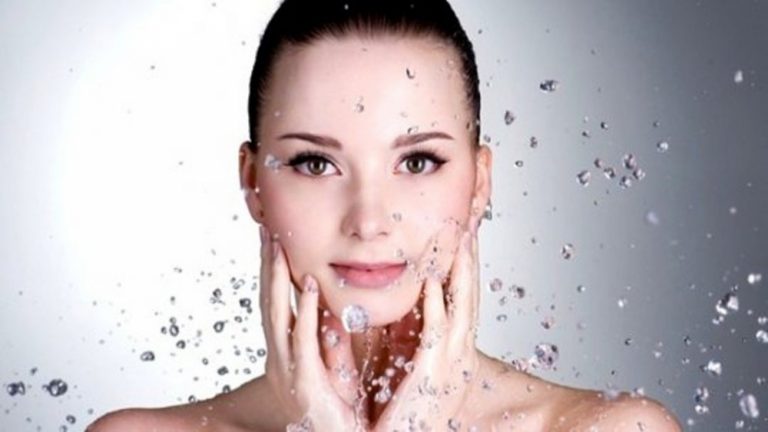 AGUA/El secreto de la belleza