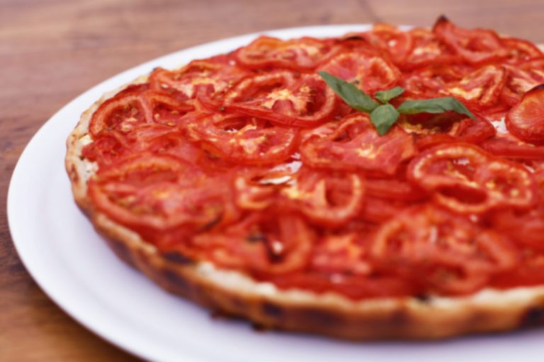 Tarta Vegana de Tomate y Almendras