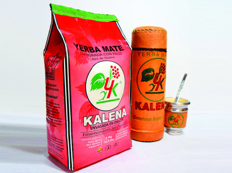 Kalena: preparar el mate es nuestra tadición familiar