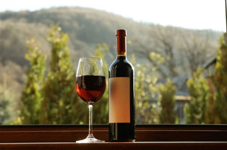Vino tinto, taninos y buena salud