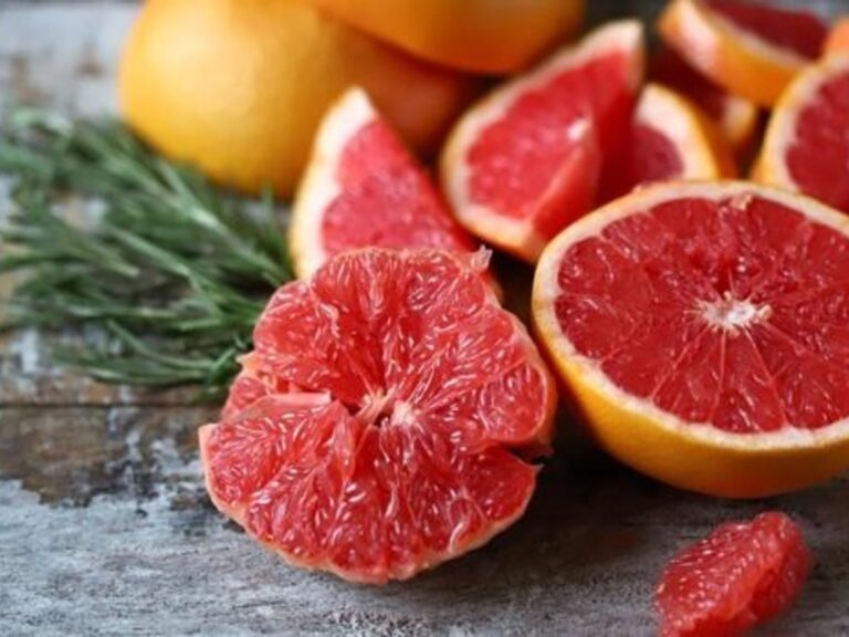 El pomelo tiene dos caras
